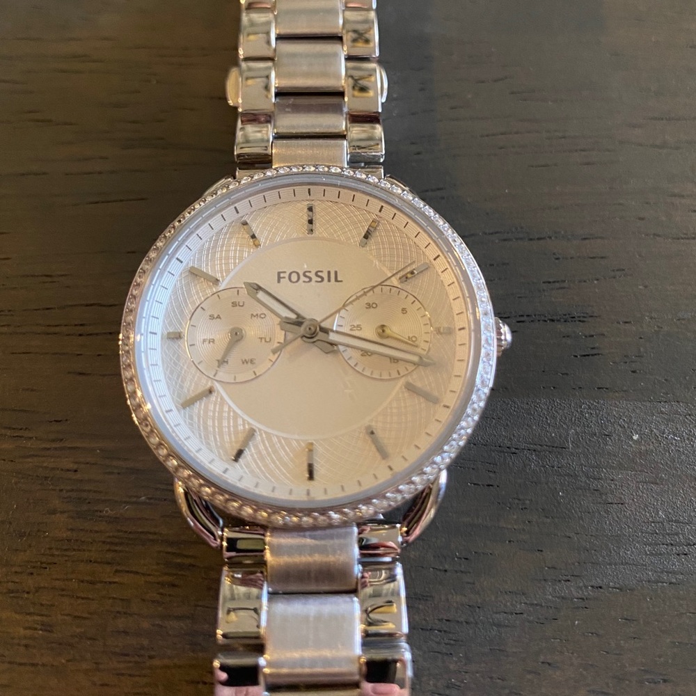 Fossil Women’s Tailor Quartz - Interchangeable